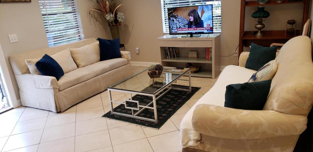 Villa Ocean Vacation Breeze à Lantana Extérieur photo