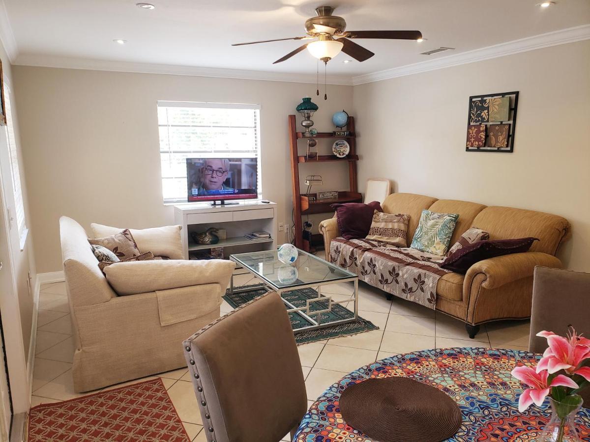 Villa Ocean Vacation Breeze à Lantana Extérieur photo