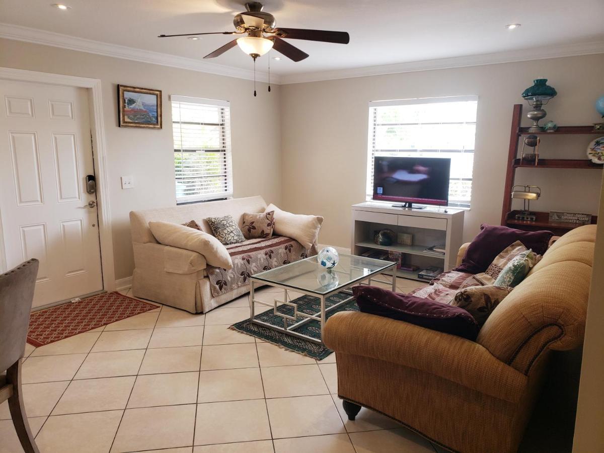 Villa Ocean Vacation Breeze à Lantana Extérieur photo